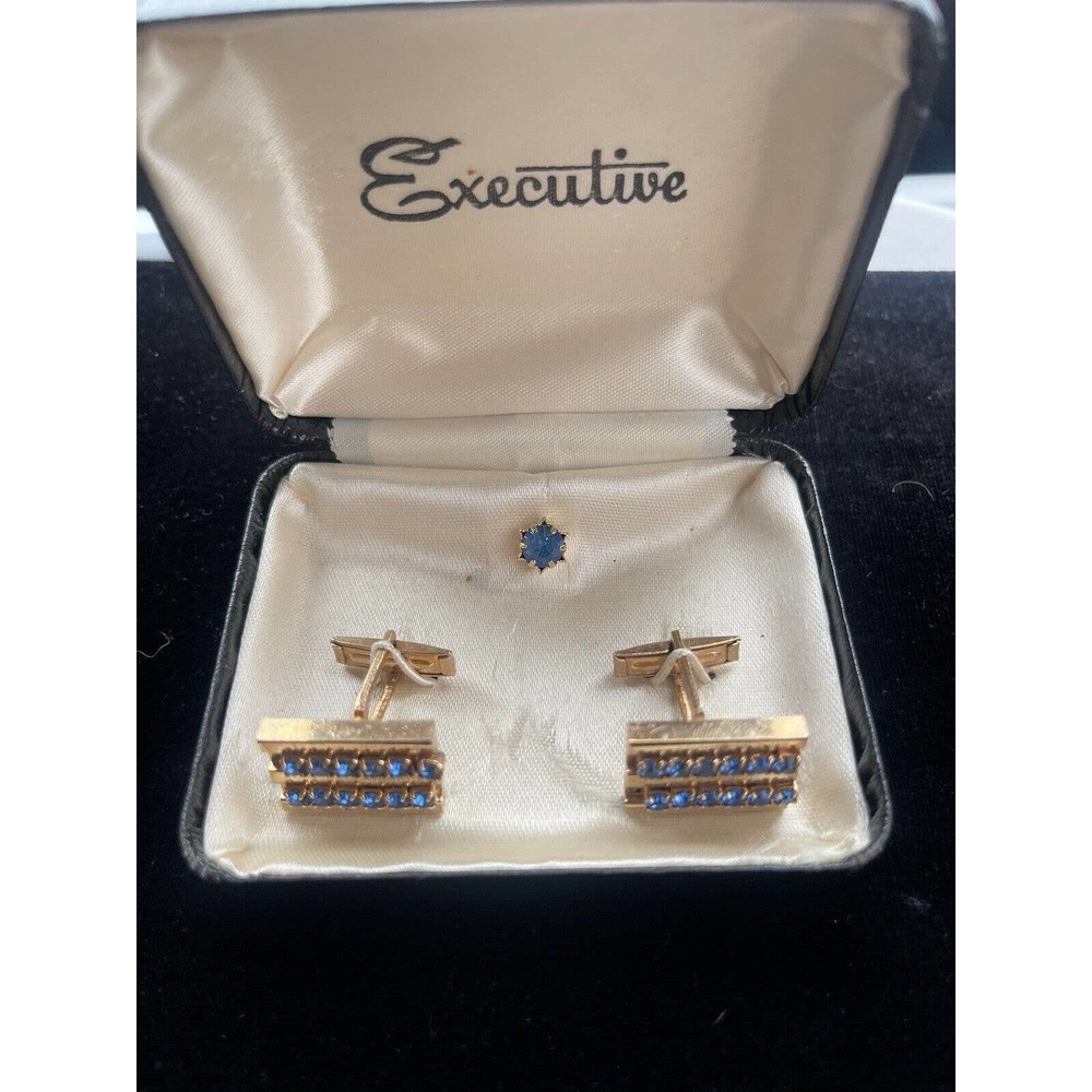 Vintage EXECUTIVE Gold Tone With Blue Rhinestones Tie‎ Tack Cuff Link Set